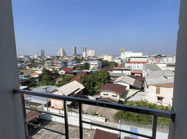 호텔 Wesahh Homeplace