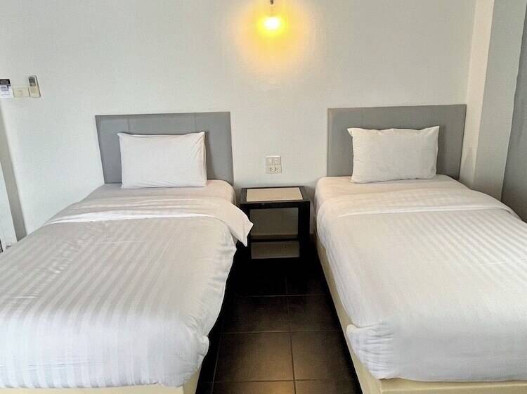 호텔 Wesahh Homeplace