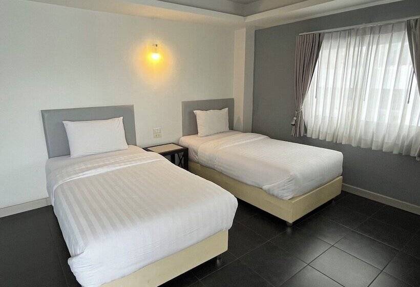 호텔 Wesahh Homeplace