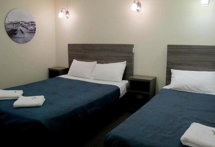 The Palace Hotel Broken Hill