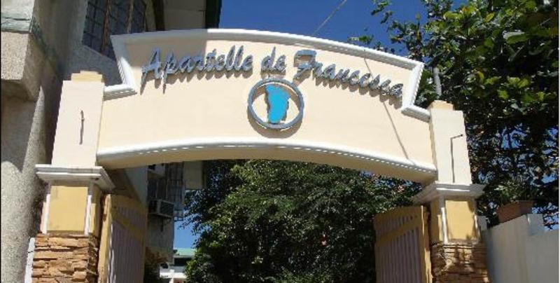 فندق Apartelle De Francesca