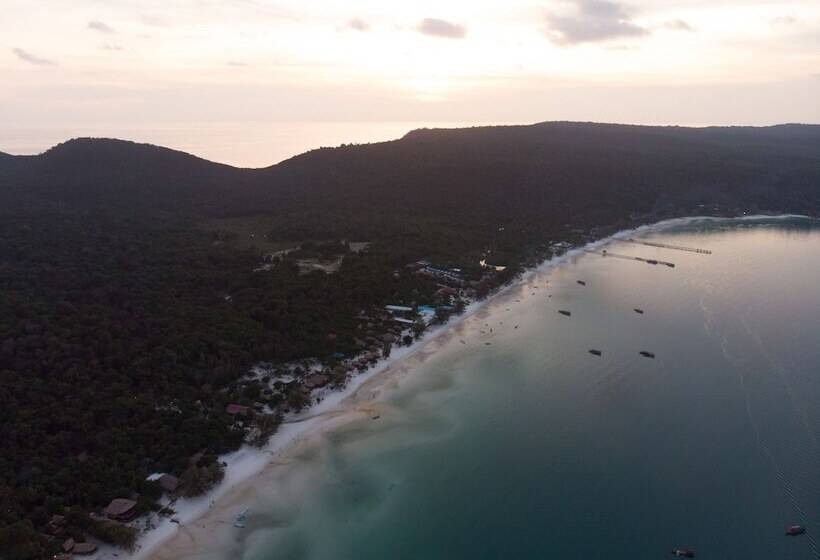 בית מלון כפרי Bamboo Jam
