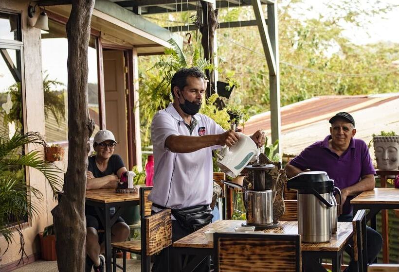 酒店 Cabinas El Pueblo B&b Monteverde