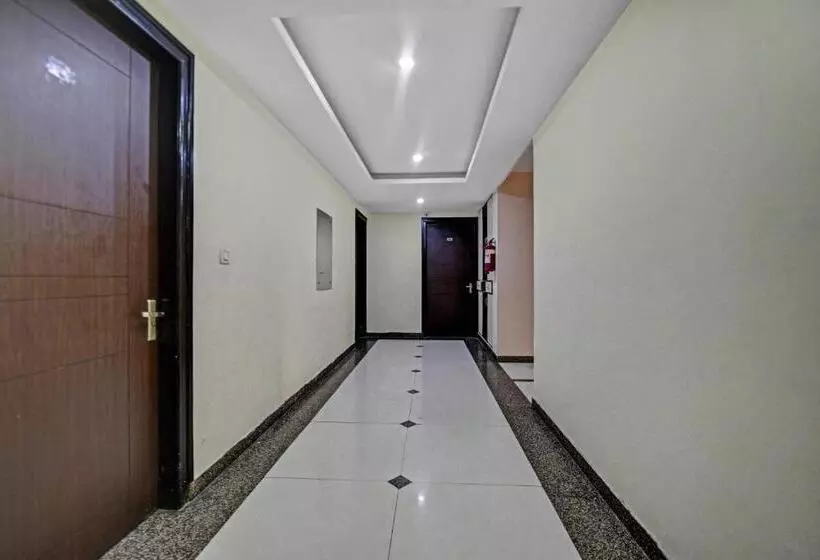 Townhouse Hotel Stay Fine