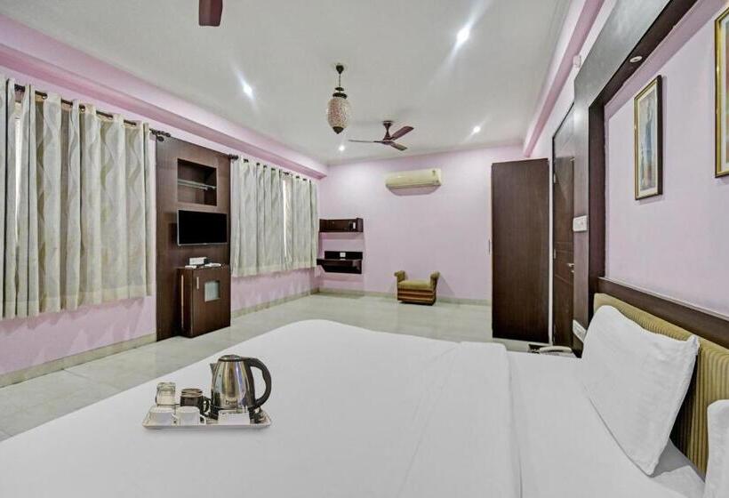 Townhouse Hotel Stay Fine