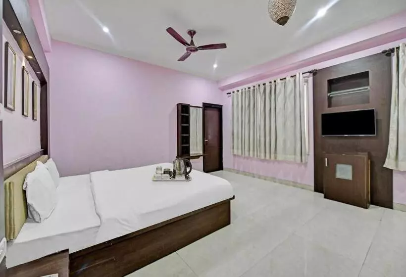 Townhouse Hotel Stay Fine