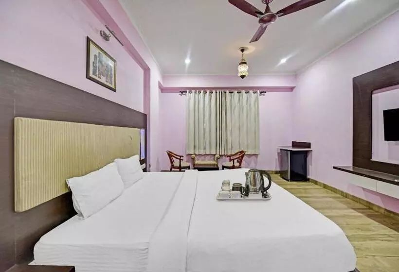 Townhouse Hotel Stay Fine