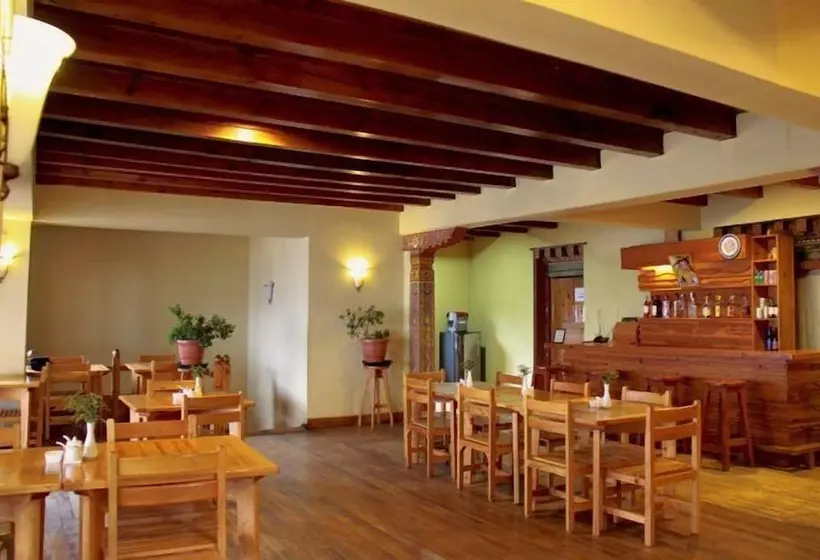 هتل Dewachen Resort