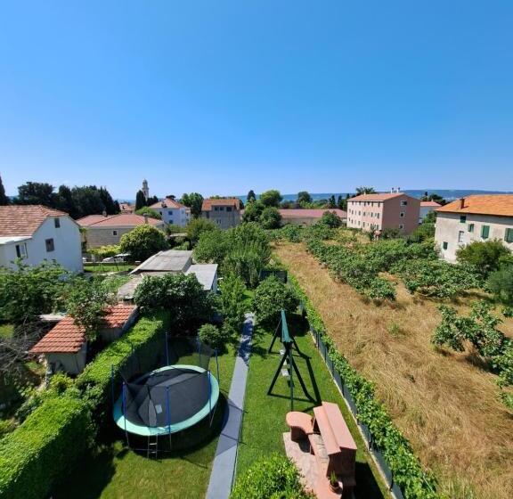 בית מלון כפרי Guesthouse Varnica