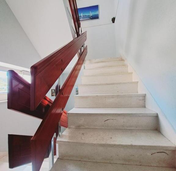 בית מלון כפרי Guesthouse Varnica