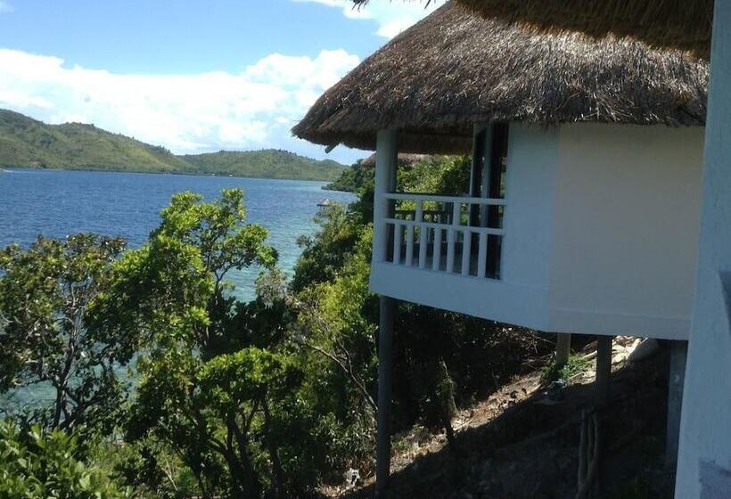 فندق Iris Island Eco Resort