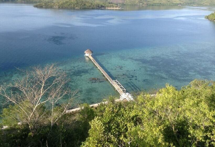 فندق Iris Island Eco Resort