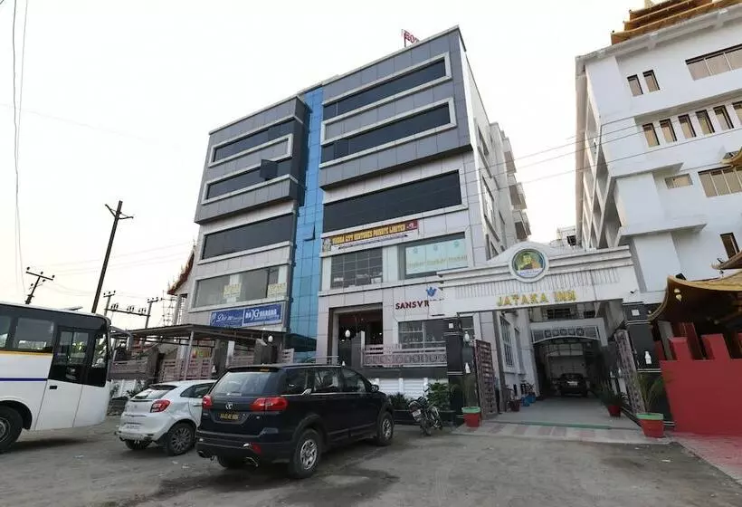 ホテル Jataka Inn