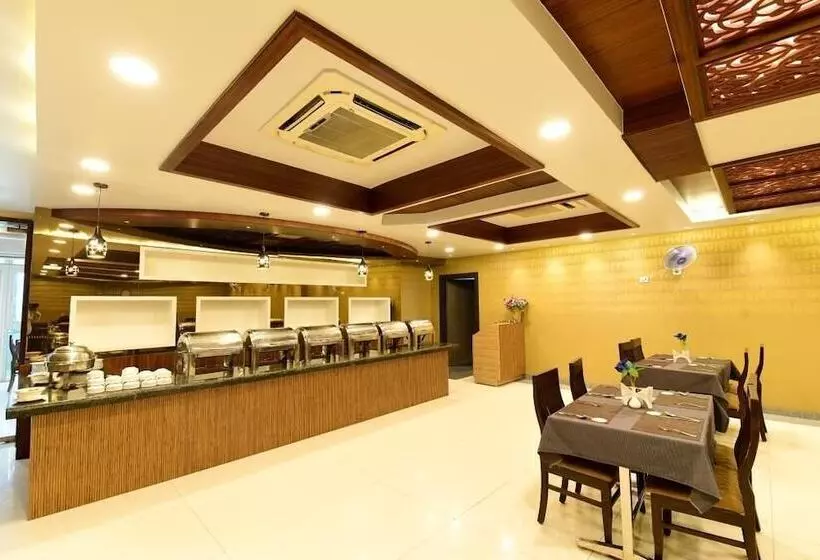 ホテル Jataka Inn