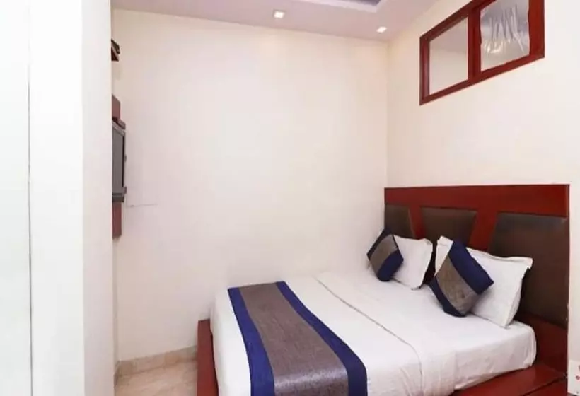 هتل Prem Deluxe Guest House