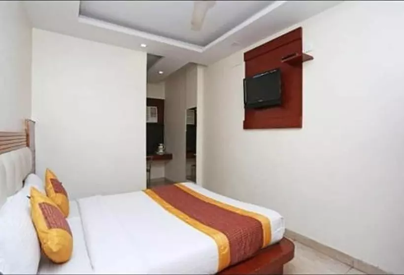 هتل Prem Deluxe Guest House