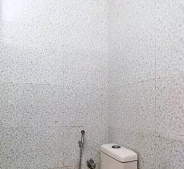 هتل Prem Deluxe Guest House