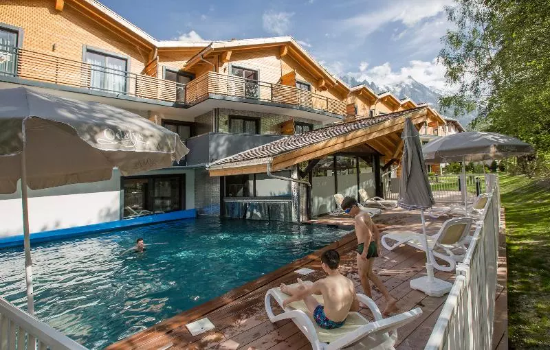 ホテル Residence Prestige Odalys Isatis