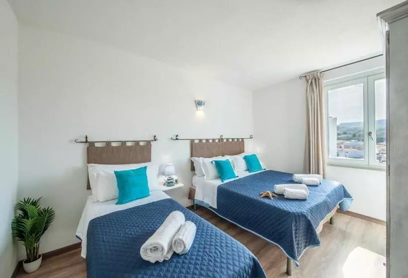 ホテル Rocca Doria