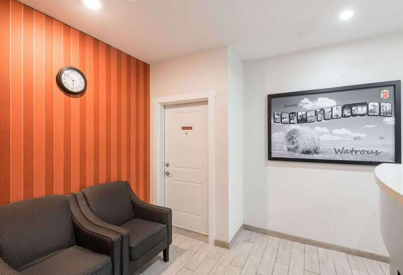 ホテル Super 8 By Wyndham Watrous