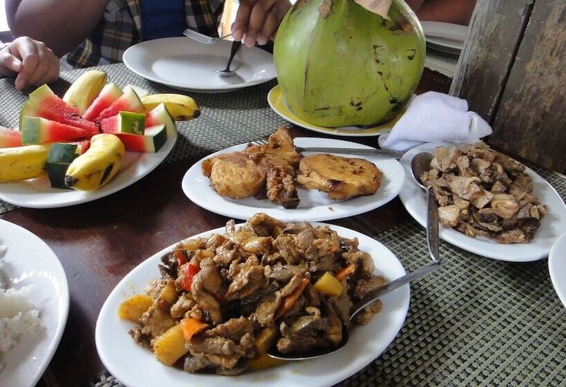 هتل Terra Rika Beach & Dive Resort