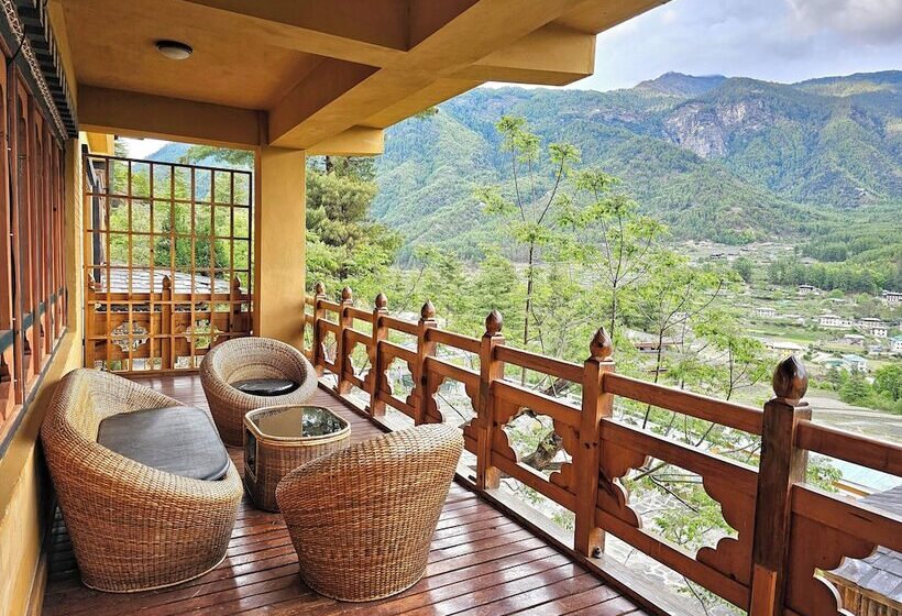 هتل Tiger S Nest Resort Best Resort In Paro