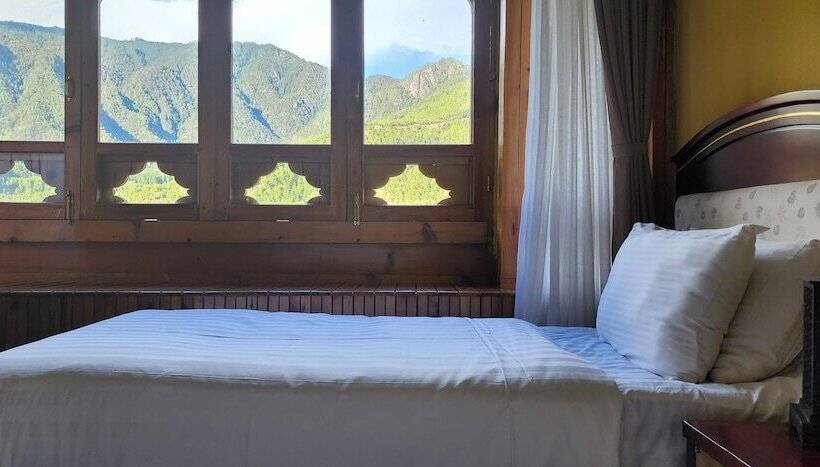 هتل Tiger S Nest Resort Best Resort In Paro