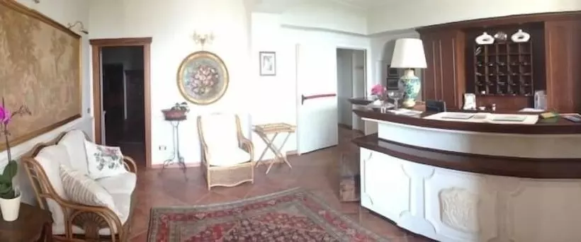 Hotelli Villa Cerelis