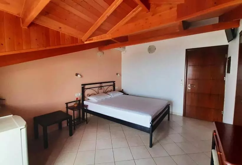 Hotel Zoe's Studios