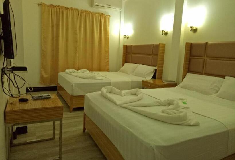 Meaco Hotel   Anilao