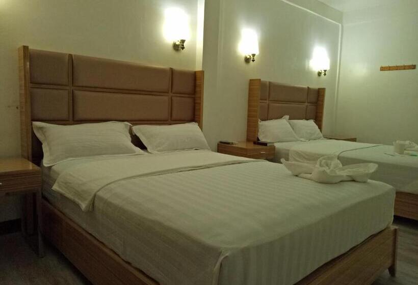 Meaco Hotel   Anilao