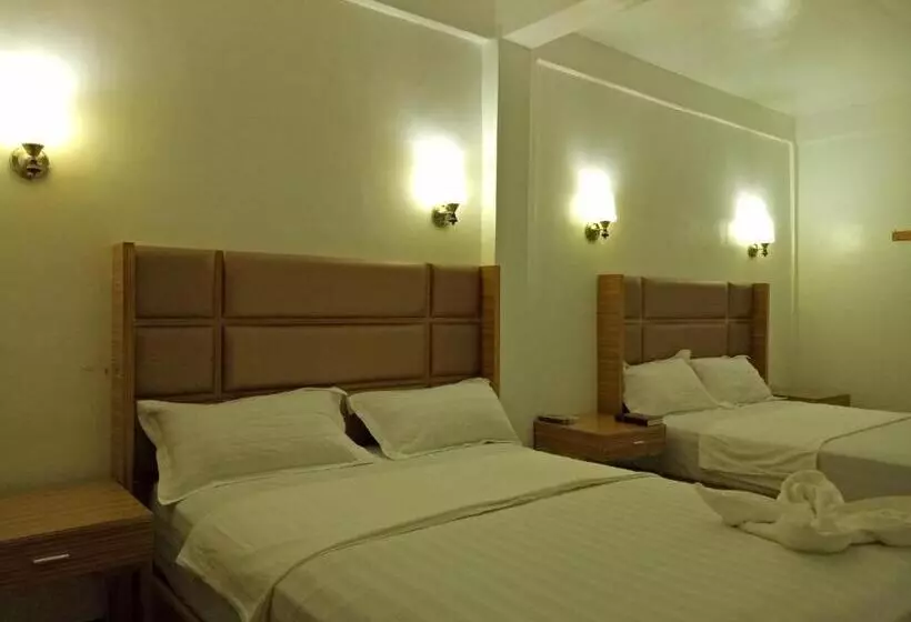 Meaco Hotel   Anilao