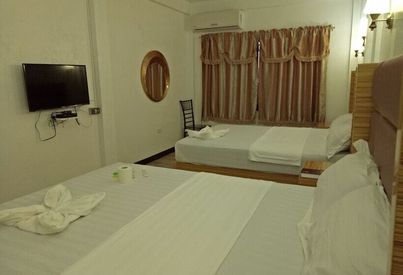 Meaco Hotel   Anilao