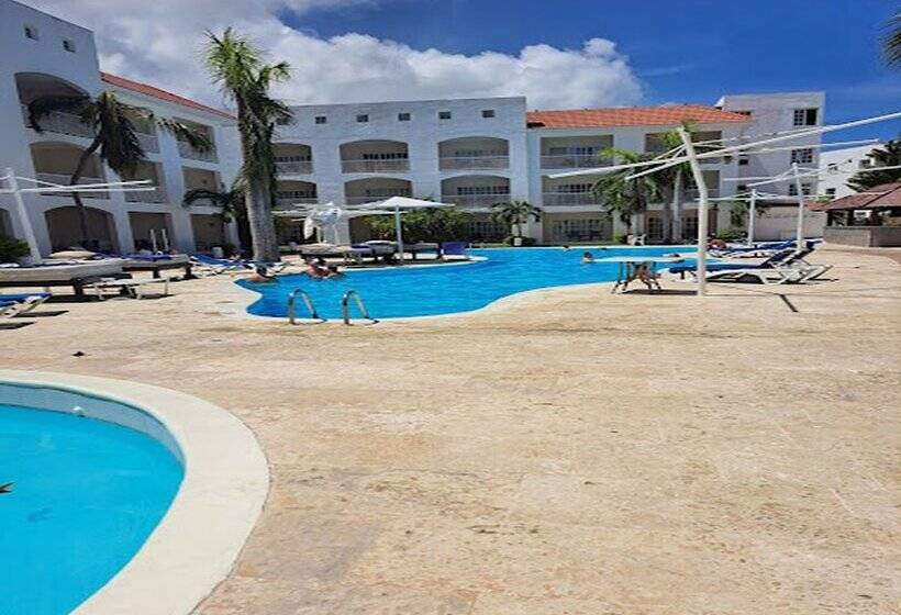 هتل Apartments Punta Cana by Be Live