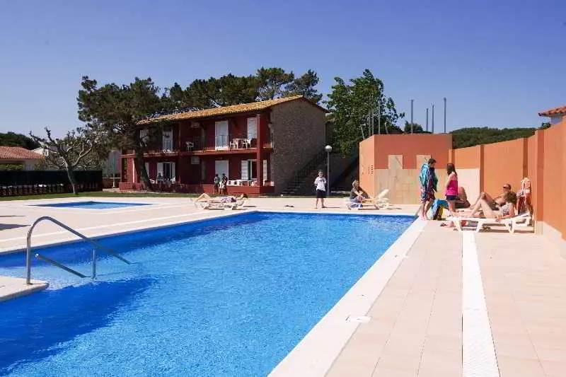 Hotelli Bungalows Costa Brava