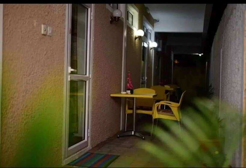 هتل Easy Stay Residence