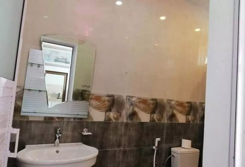 هتل Easy Stay Residence