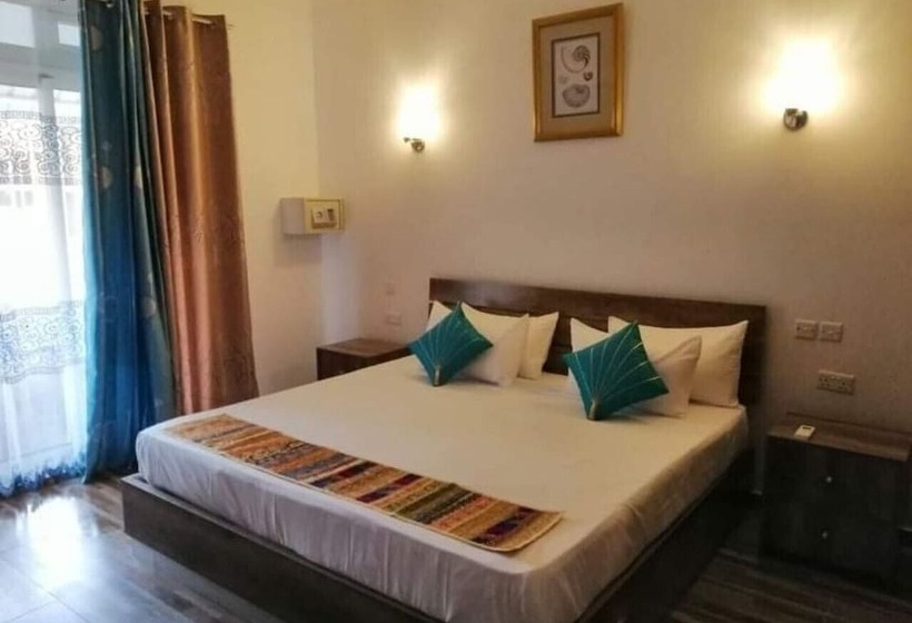 هتل Easy Stay Residence