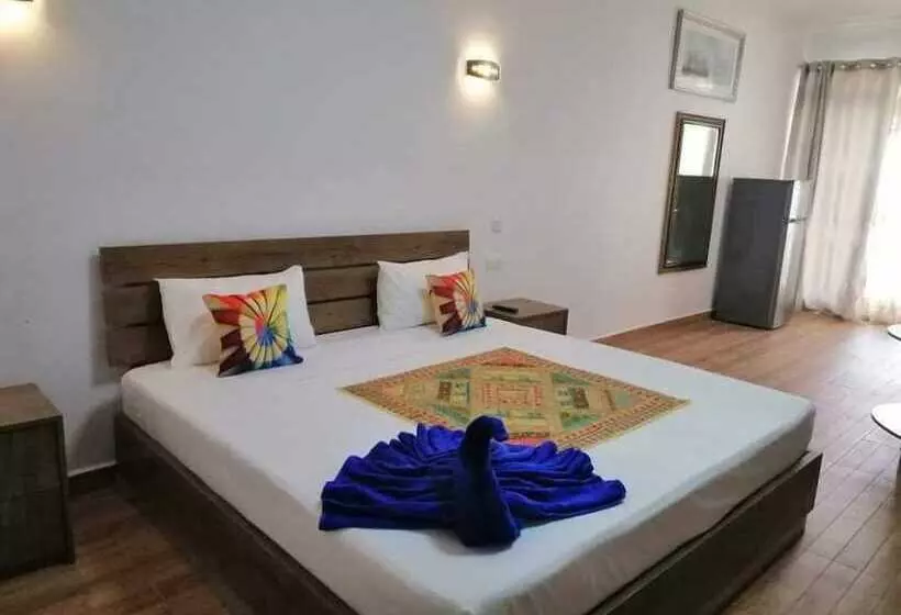 هتل Easy Stay Residence