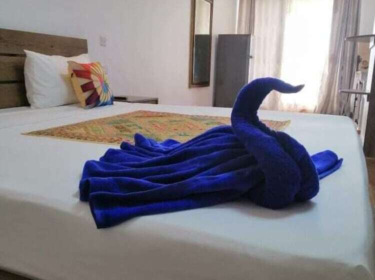 هتل Easy Stay Residence