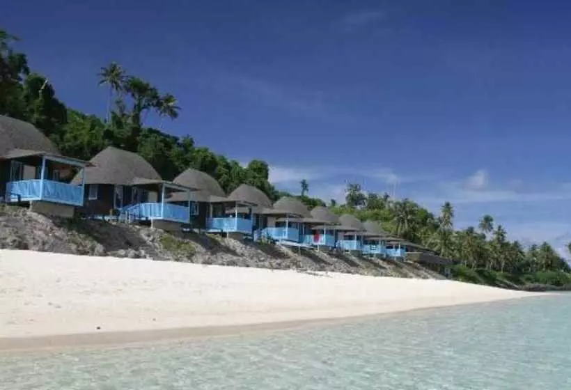 هتل Litia Sini Beach Fales