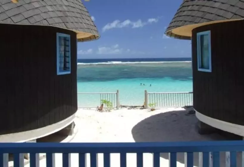 هتل Litia Sini Beach Fales