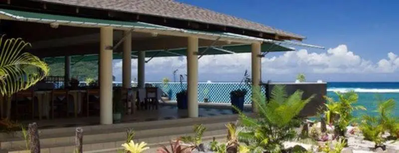 هتل Litia Sini Beach Fales