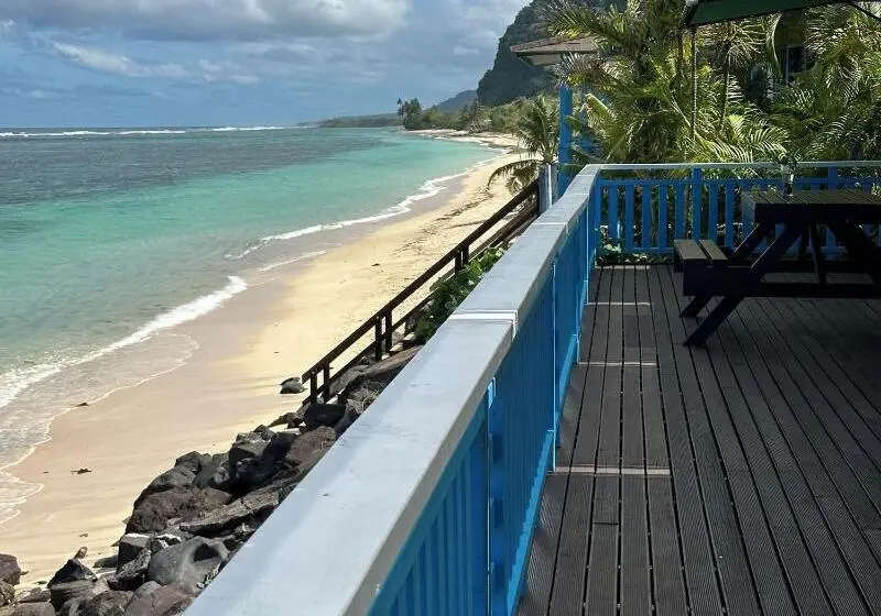 هتل Litia Sini Beach Fales