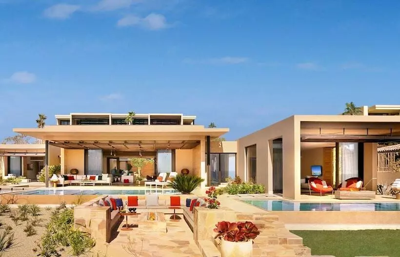هتل Montage Los Cabos