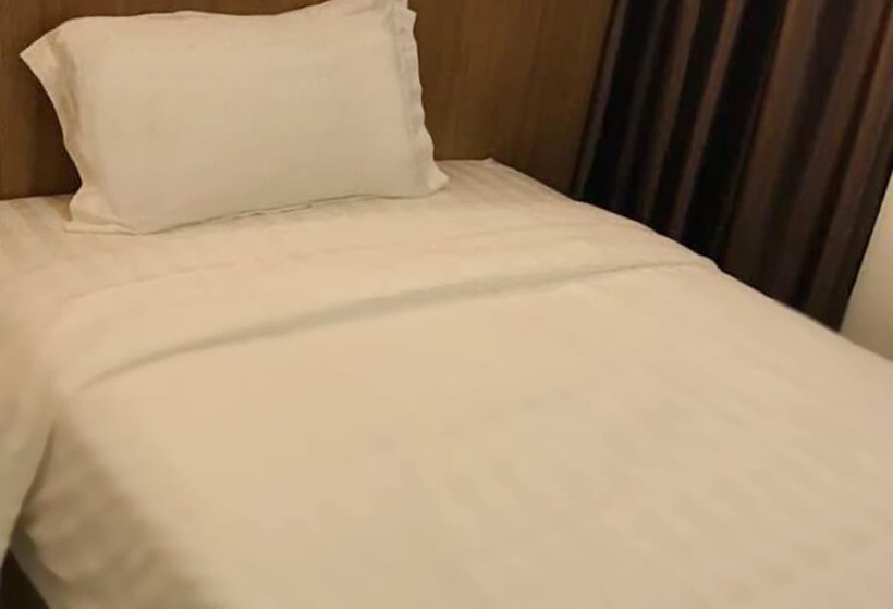 호텔 Place2stay @ General Hospital