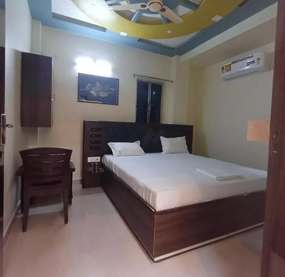 ホテル Pragati Palace