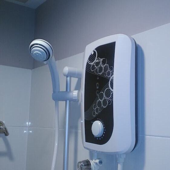 בית מלון כפרי Rainforest Budget Stay