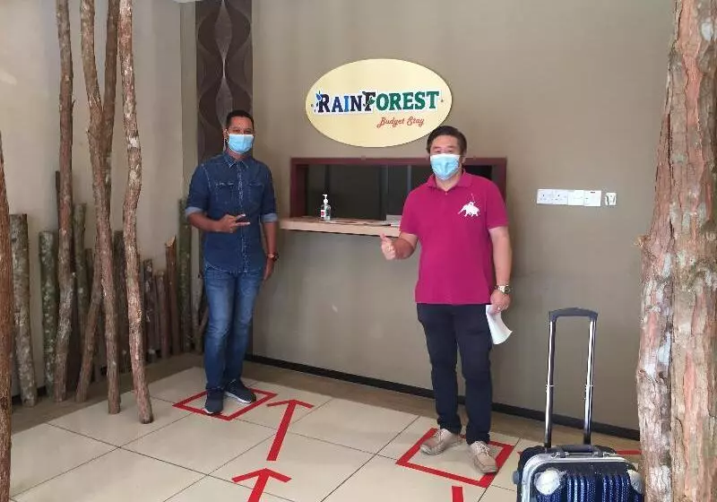 ホテル Rainforest Budget Stay
