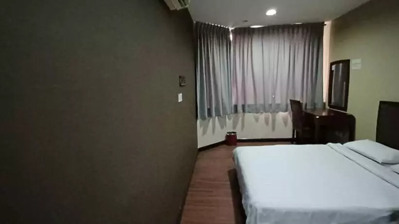 ホテル Sadong 88